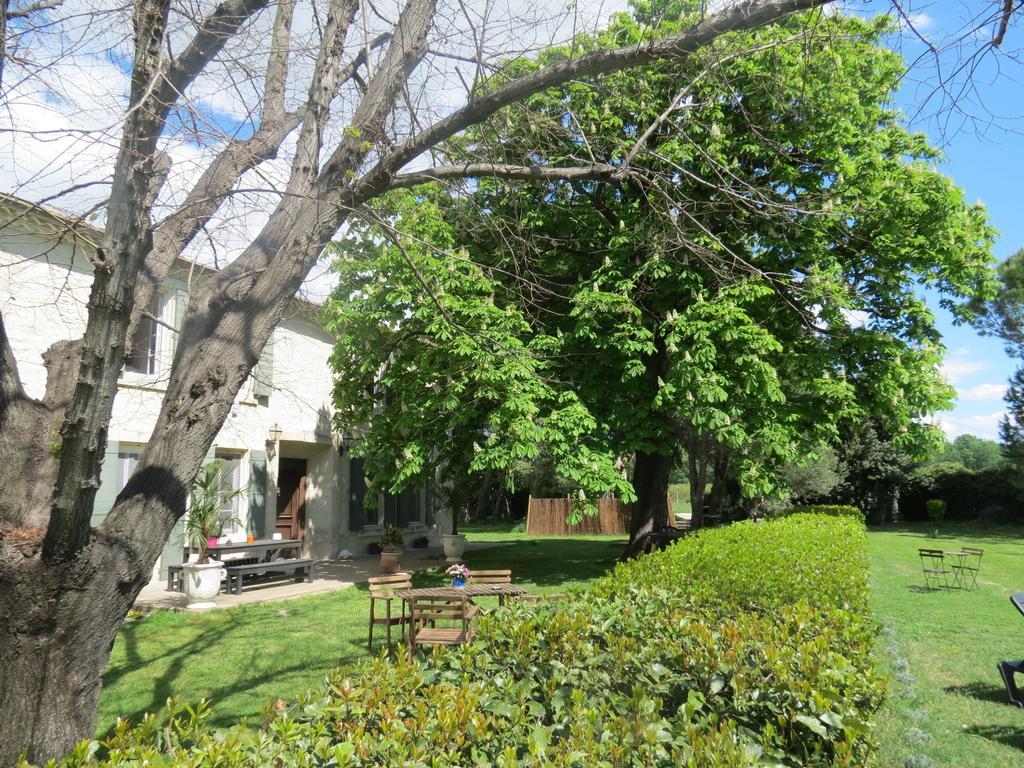 B&B Mas Les Lecques Beaucaire (Gard) Exterior foto
