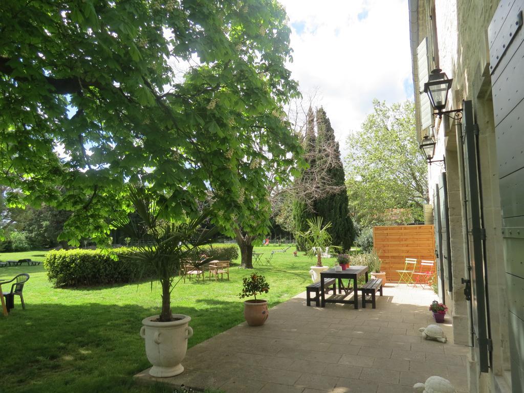 B&B Mas Les Lecques Beaucaire (Gard) Exterior foto