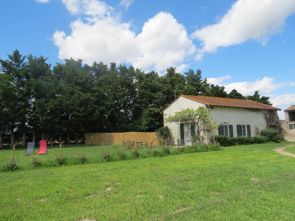 B&B Mas Les Lecques Beaucaire (Gard) Exterior foto