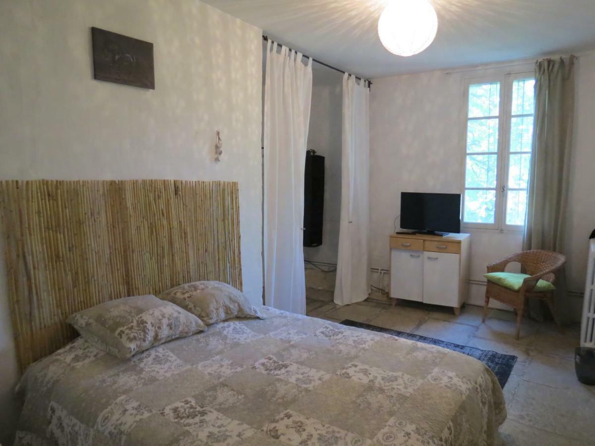 B&B Mas Les Lecques Beaucaire (Gard) Exterior foto